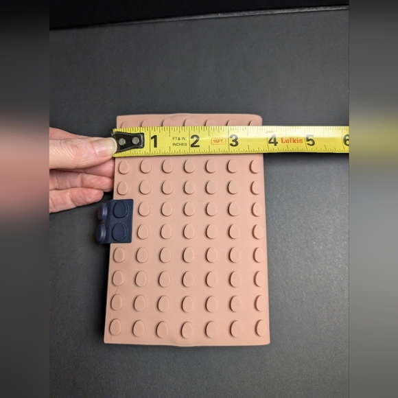 Fun Silicon Notebook (Cover + 2 Notebooks) - Picture 8 of 11